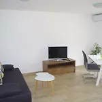 Lumago Apartment Kastela